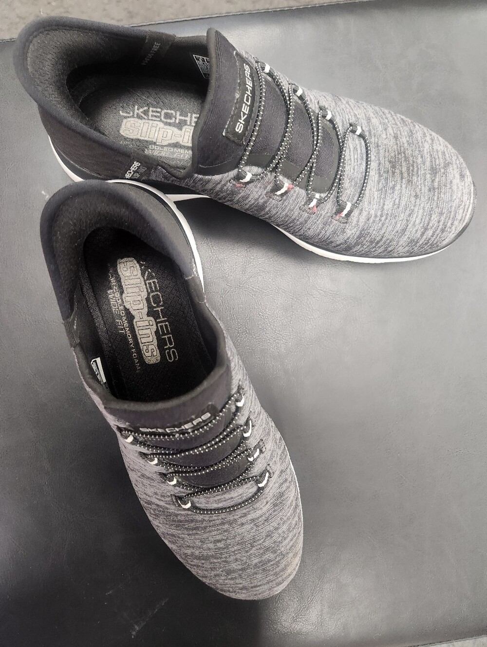 Skechers Womans 6 Gray Knit Slip-On Athletic Sneakers